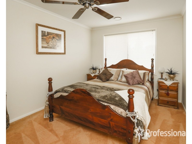 1 Riverview Rise, Gol Gol NSW 2738