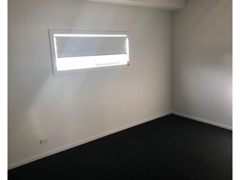 Upstairs/155 Madden Avenue, Mildura VIC 3500