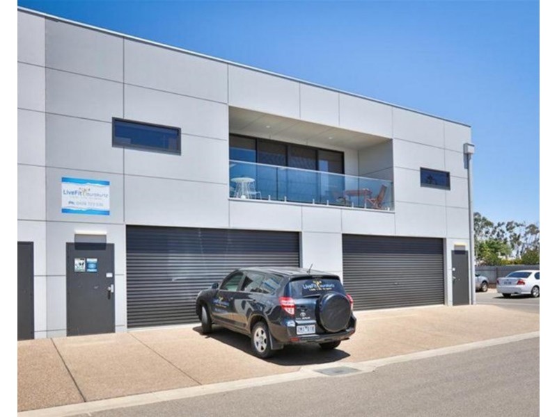 Upstairs/155 Madden Avenue, Mildura VIC 3500