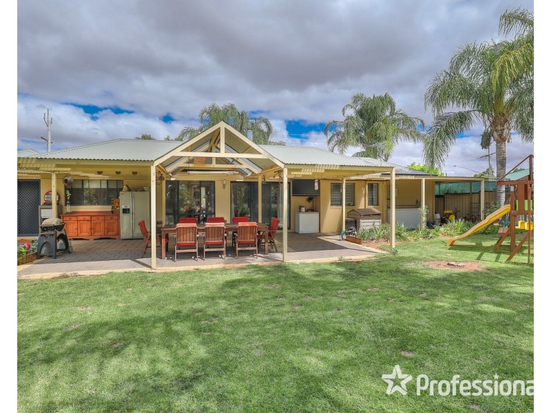 40 Wood Street, Gol Gol NSW 2738