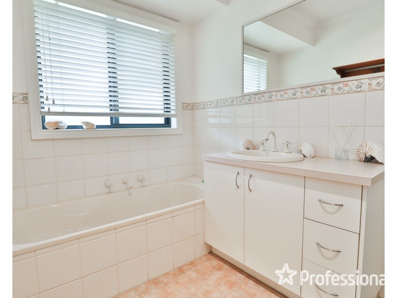 40 Wood Street, Gol Gol NSW 2738