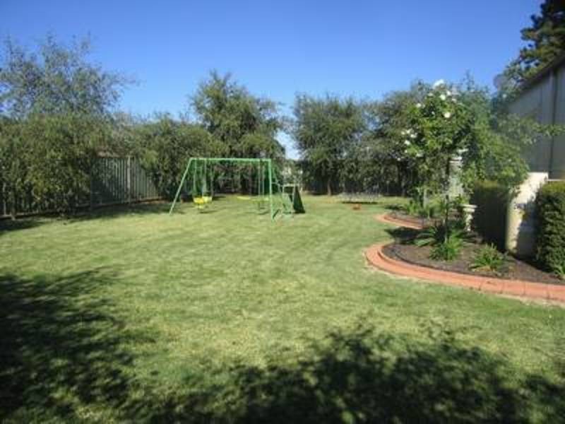 984 Benetook Avenue, Mildura South VIC 3501