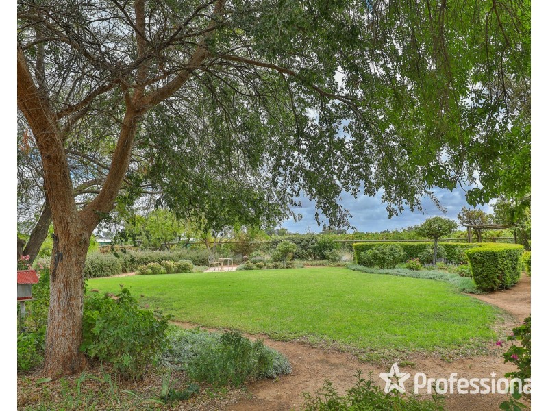 213 – 217 Koorlong Avenue, Nichols Point VIC 3501