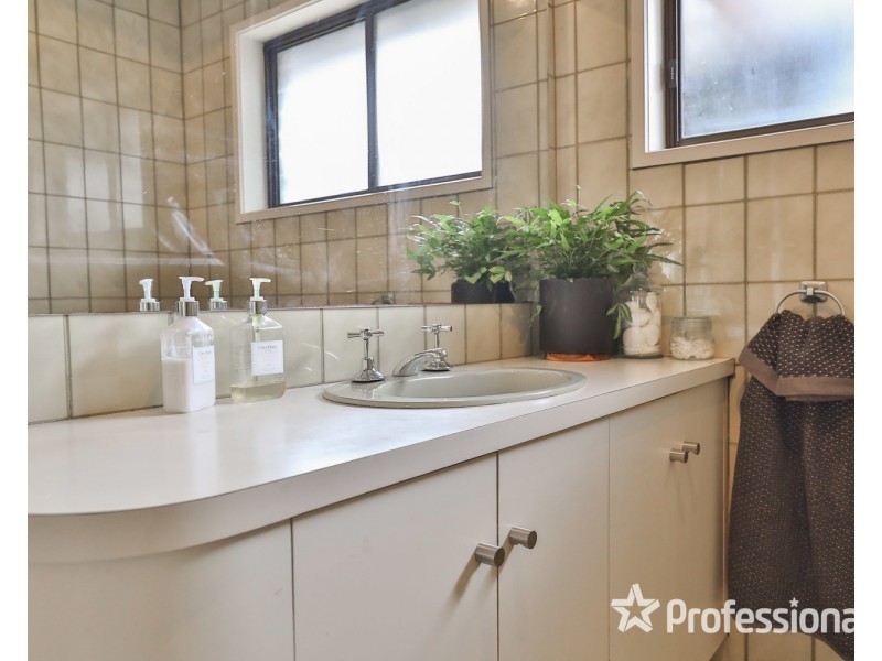 213 – 217 Koorlong Avenue, Nichols Point VIC 3501