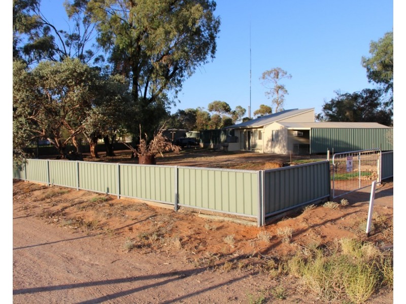 17-19 West Street, Pooncarie NSW 2648