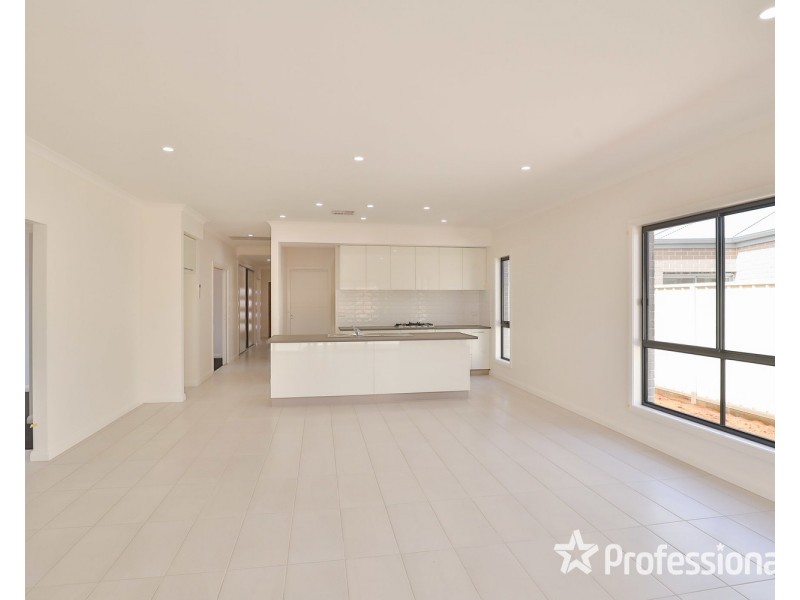 6 Midtown Drive, Mildura VIC 3500