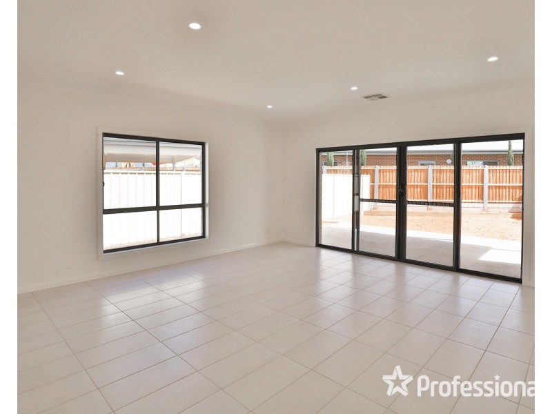 6 Midtown Drive, Mildura VIC 3500