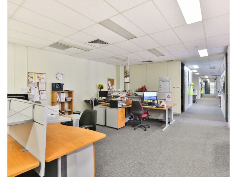 161-163  Langtree Avenue, Mildura VIC 3500