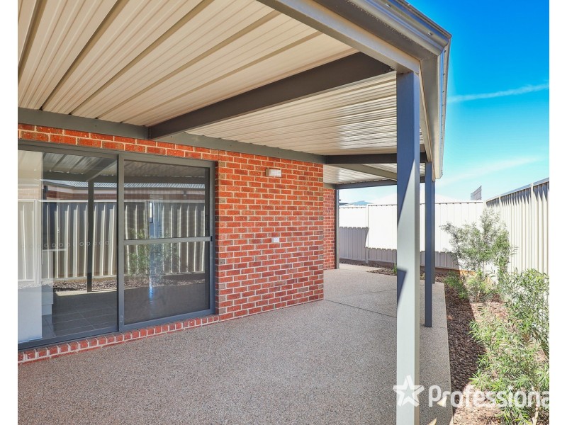 18 Davlin Drive, Mildura VIC 3500