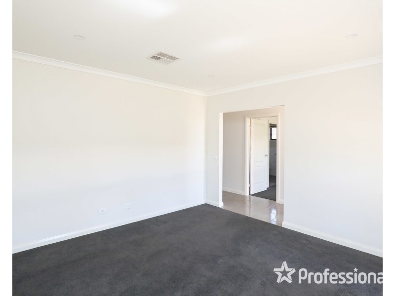 18 Davlin Drive, Mildura VIC 3500