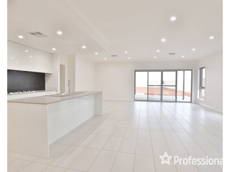 46 Springfield Drive, Mildura VIC 3500