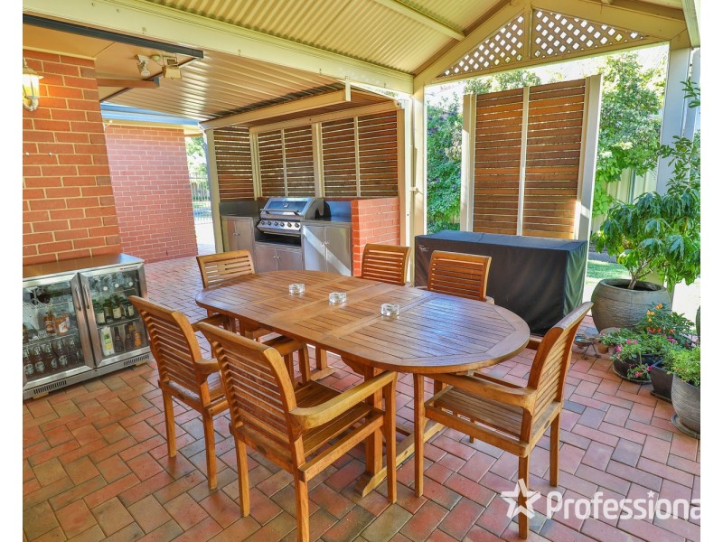 18 Cambridge Terrace, Mildura VIC 3500