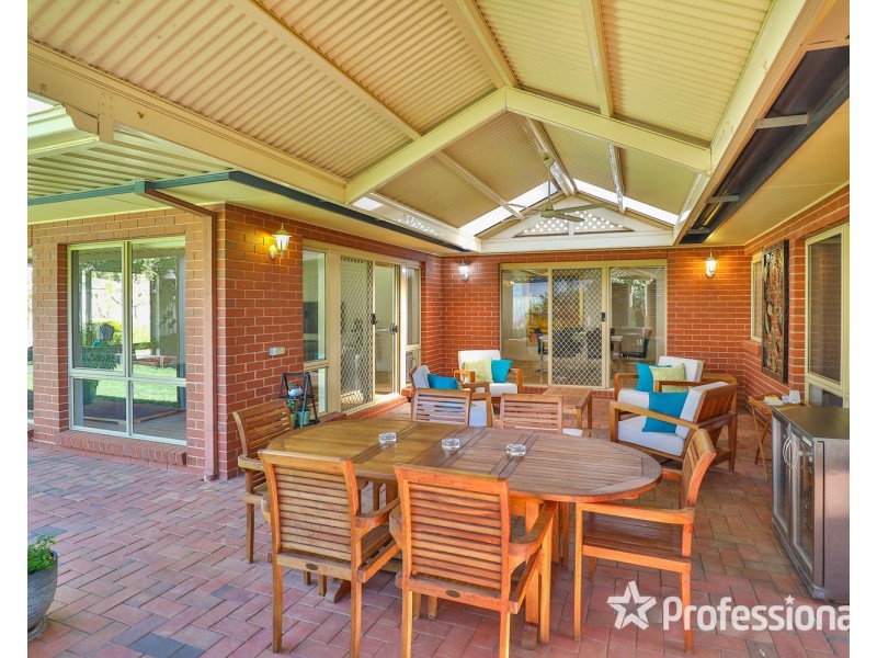 18 Cambridge Terrace, Mildura VIC 3500