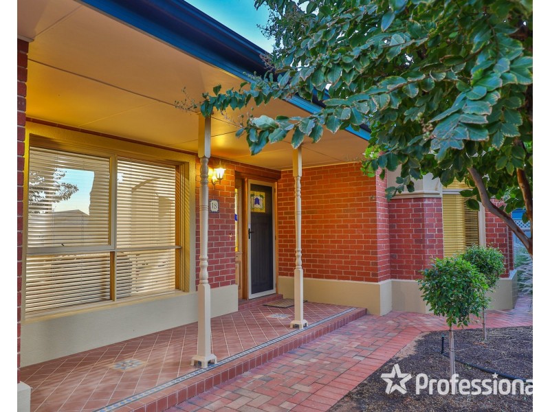 18 Cambridge Terrace, Mildura VIC 3500