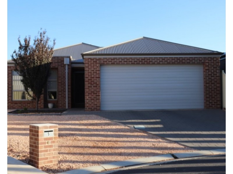 5 Kaitlyn Court, Mildura VIC 3500