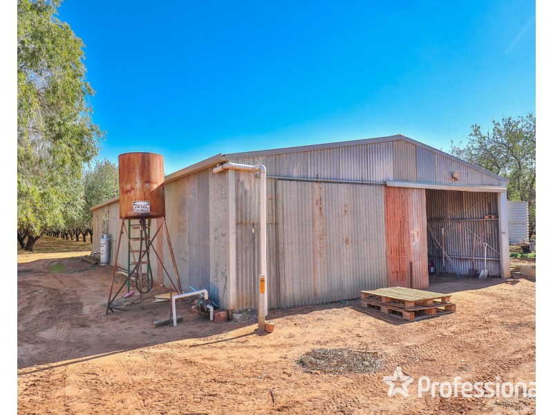 108 & 124 Tulloch Road, Red Cliffs VIC 3496