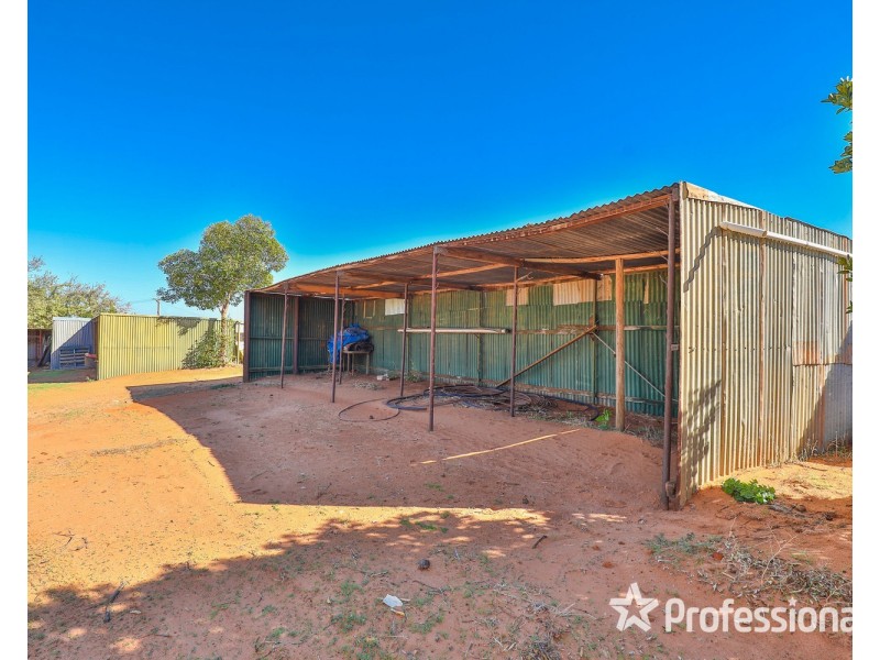 108 & 124 Tulloch Road, Red Cliffs VIC 3496