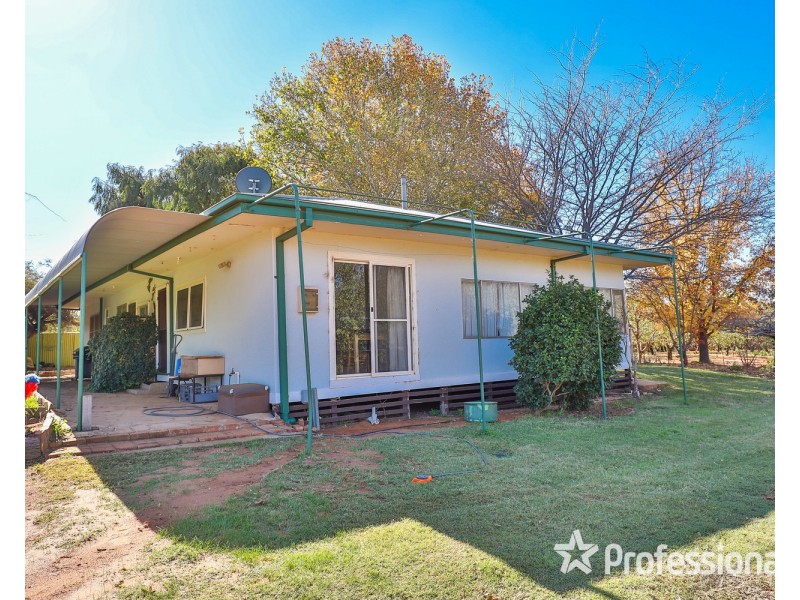 108 & 124 Tulloch Road, Red Cliffs VIC 3496