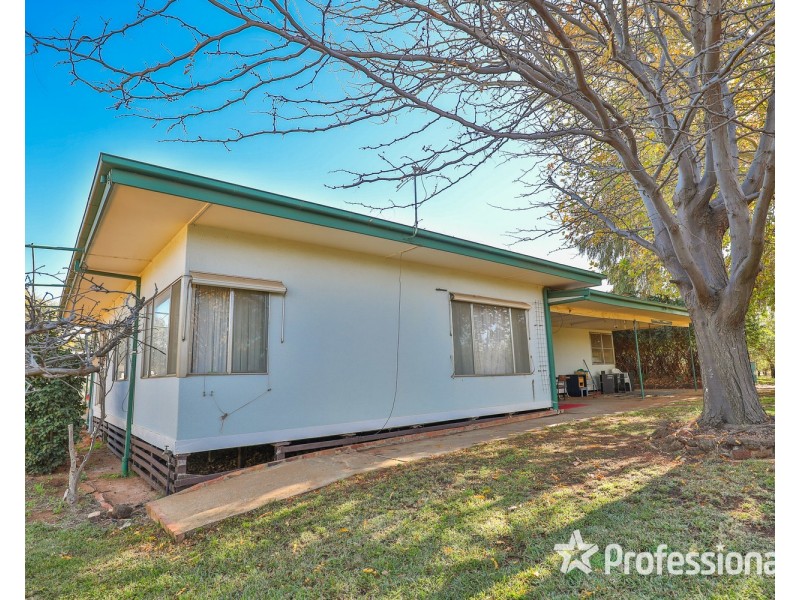 108 & 124 Tulloch Road, Red Cliffs VIC 3496