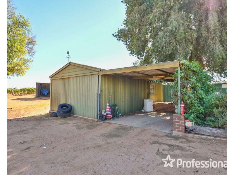 108 & 124 Tulloch Road, Red Cliffs VIC 3496