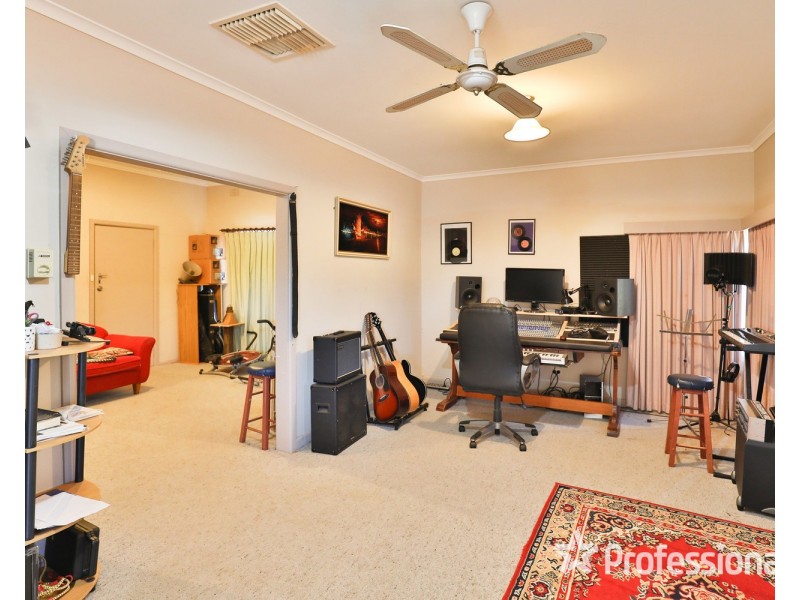 108 & 124 Tulloch Road, Red Cliffs VIC 3496