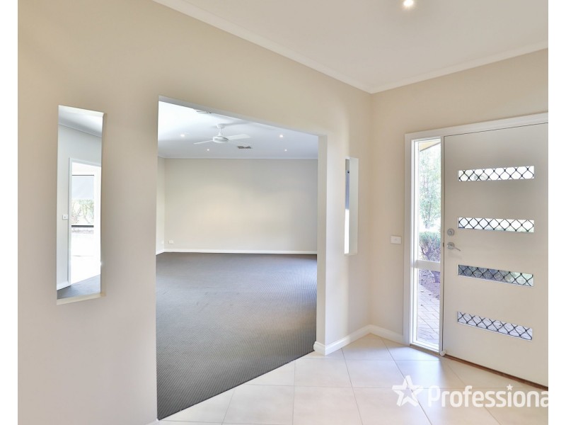 44 Tulane Drive, Mildura VIC 3500