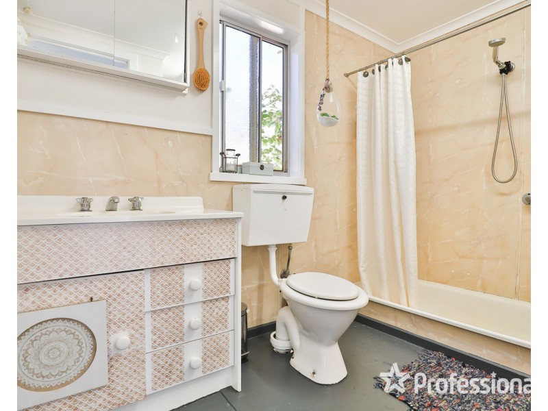 97 Wonega Avenue, Red Cliffs VIC 3496