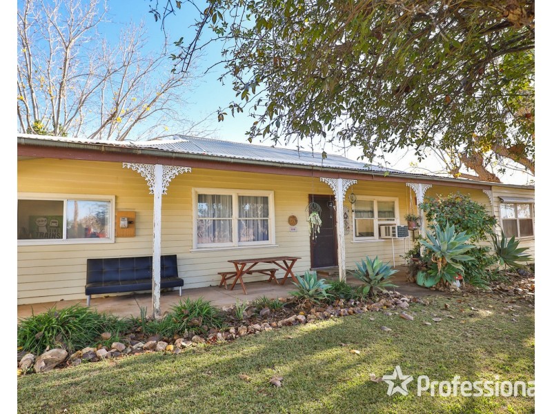 97 Wonega Avenue, Red Cliffs VIC 3496