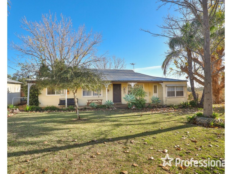 97 Wonega Avenue, Red Cliffs VIC 3496