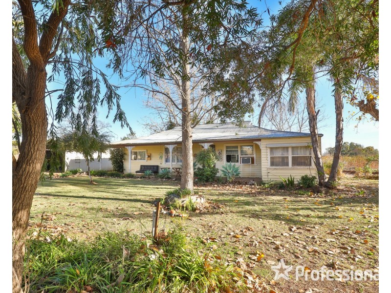 97 Wonega Avenue, Red Cliffs VIC 3496