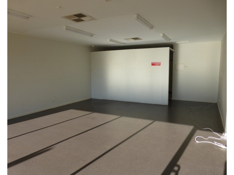 676 Koorlong Avenue, Irymple VIC 3498