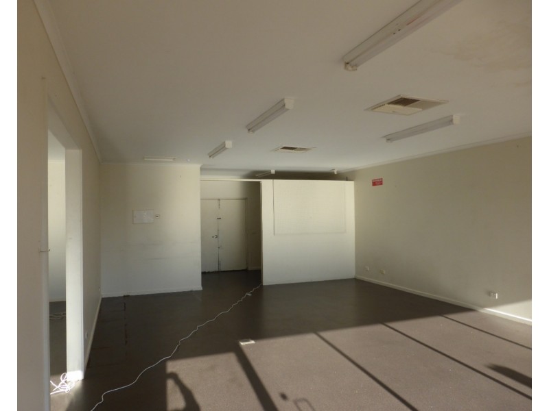 678 Koorlong Avenue, Irymple VIC 3498