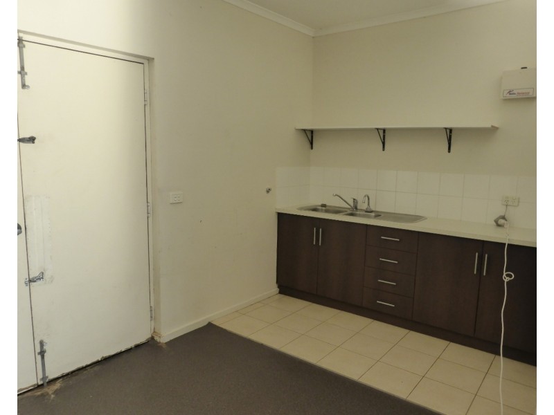 678 Koorlong Avenue, Irymple VIC 3498