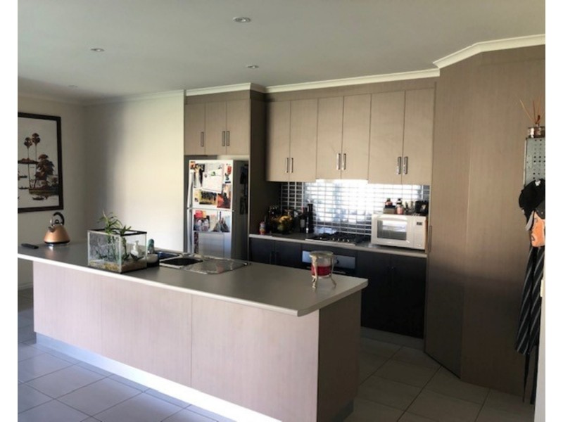 8 Mirage Drive, Mildura VIC 3500