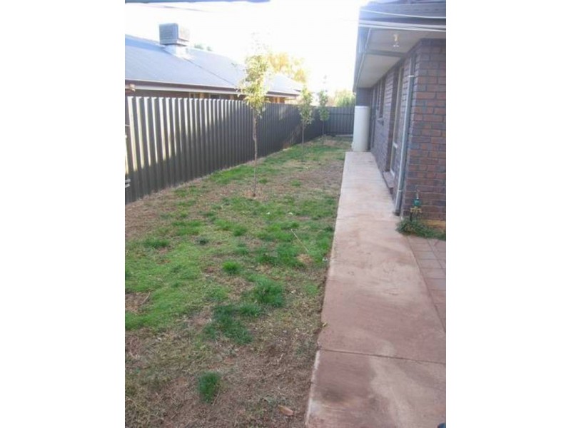 16 Tower Court, Buronga NSW 2739
