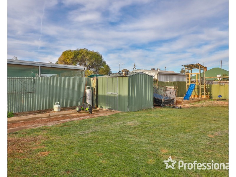 112 Magnolia Avenue, Mildura VIC 3500