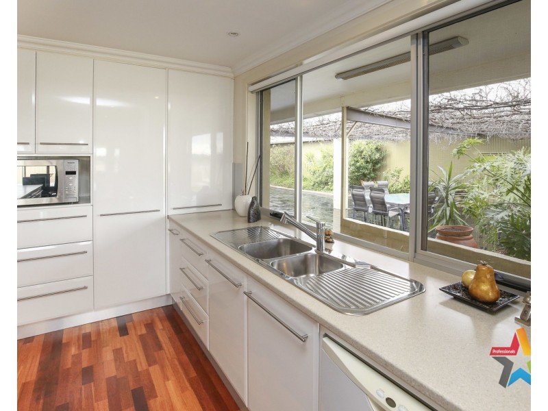 26 & 62 Sculthorpe Road, Nangiloc VIC 3494