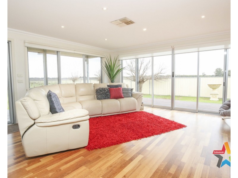 26 & 62 Sculthorpe Road, Nangiloc VIC 3494