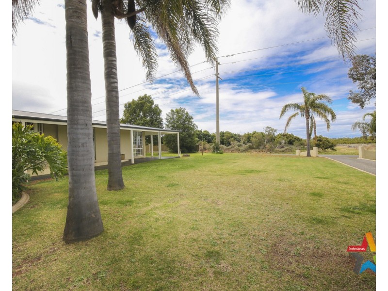 26 & 62 Sculthorpe Road, Nangiloc VIC 3494