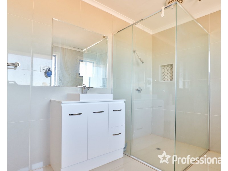 1214 Cowra Avenue, Irymple VIC 3498