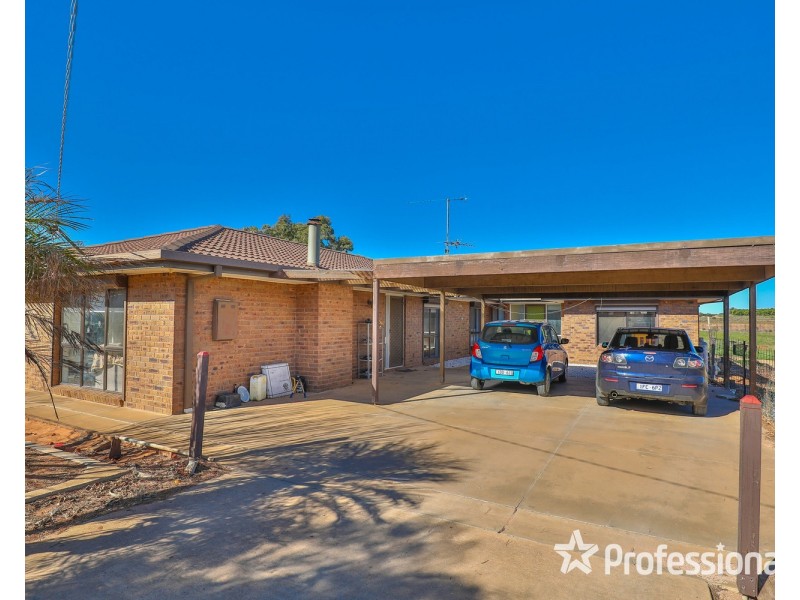 1214 Cowra Avenue, Irymple VIC 3498