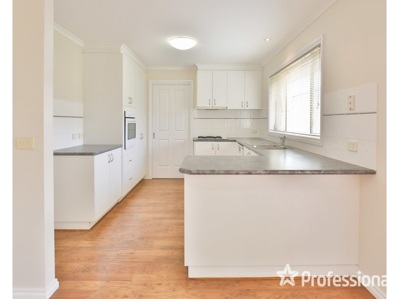 24 Wood Street, Gol Gol NSW 2738