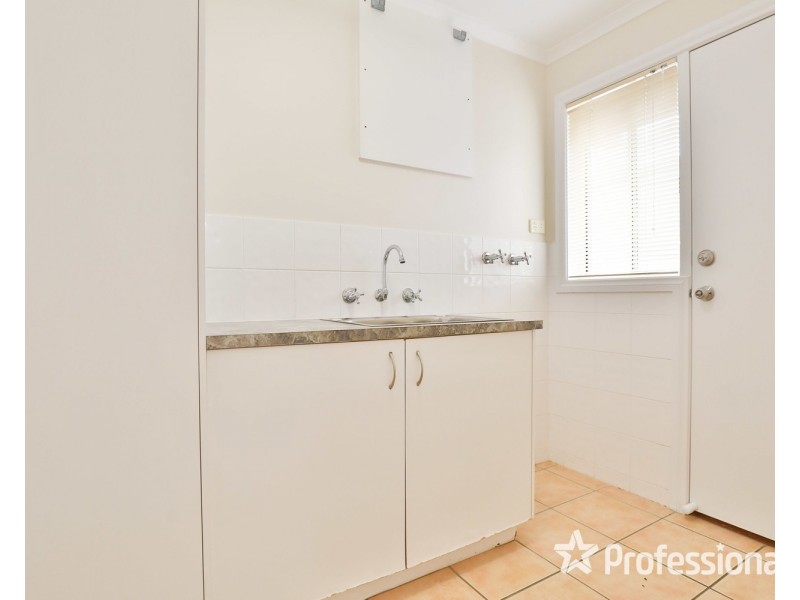 24 Wood Street, Gol Gol NSW 2738
