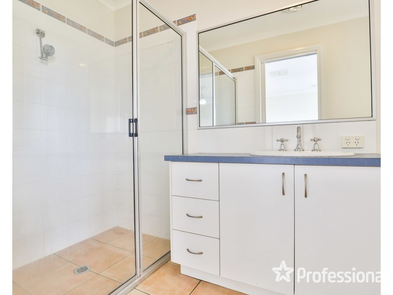 24 Wood Street, Gol Gol NSW 2738