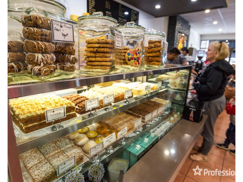 94 Langtree Avenue, Mildura VIC 3500