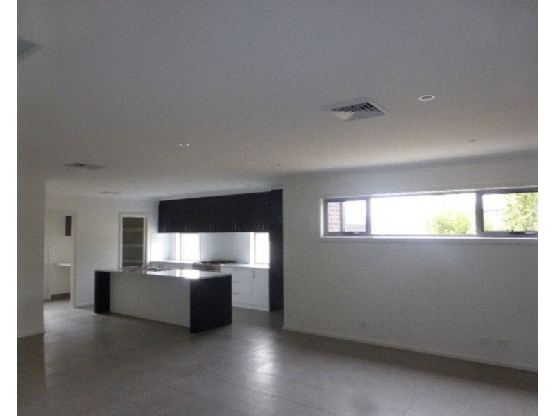 4 Kaitlyn Court, Mildura VIC 3500