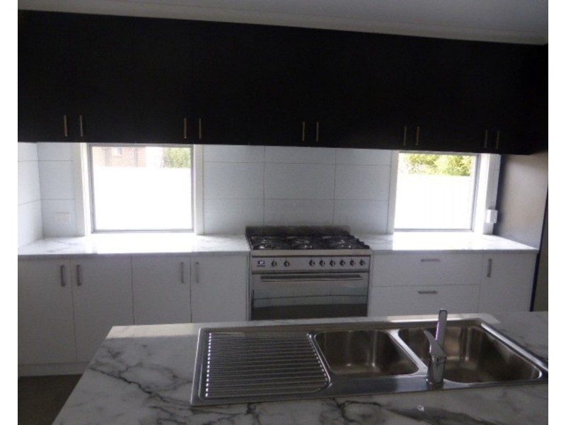 4 Kaitlyn Court, Mildura VIC 3500