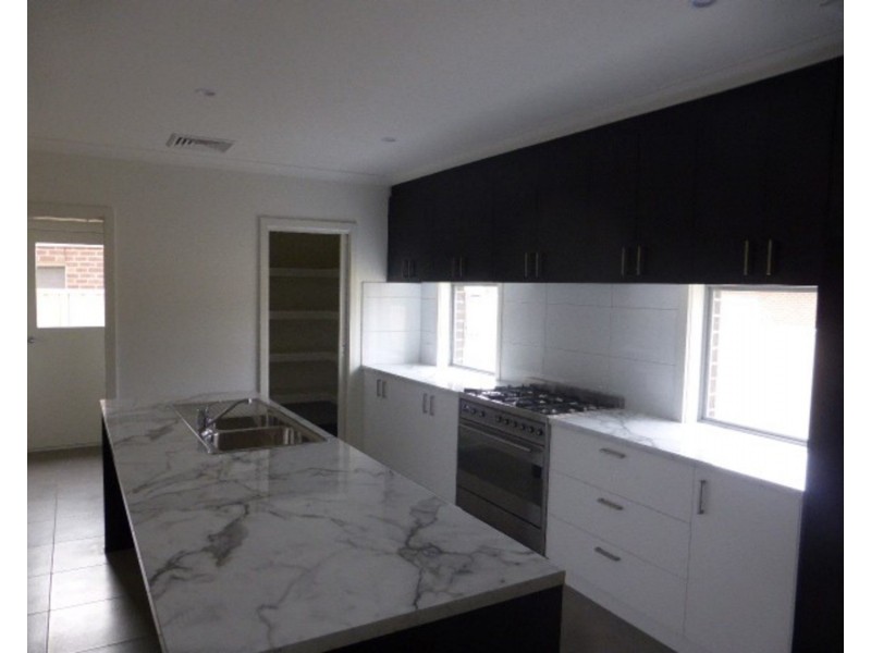 4 Kaitlyn Court, Mildura VIC 3500