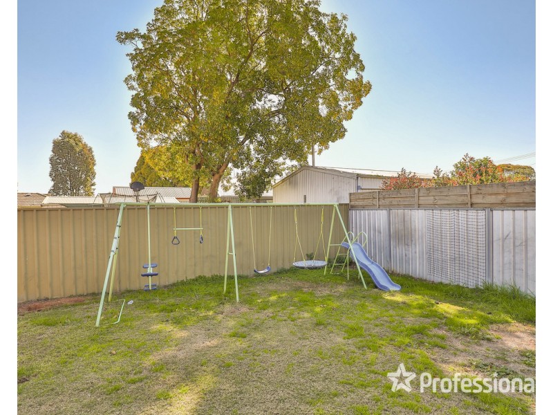 8 Hampton Court, Red Cliffs VIC 3496