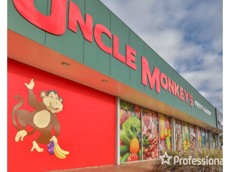 . Uncle Monkeys Fruit Market, Mildura VIC 3500